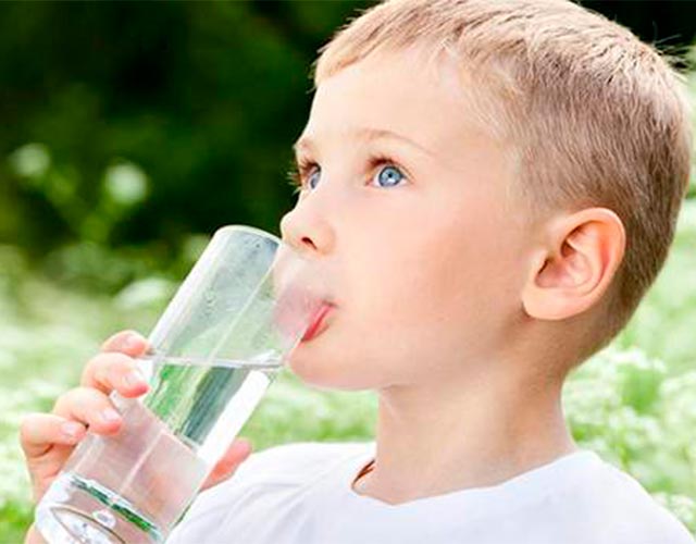 Deshidratación en niños: cuáles son sus síntomas más comunes