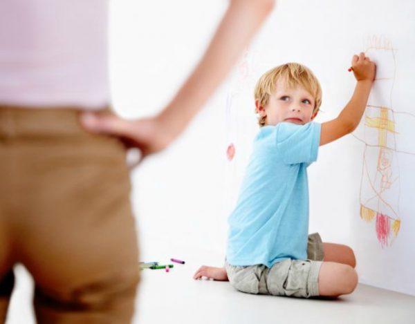 cómo castigar a un niño de 2 años