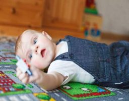 bebés de 10 meses juegos para desarrollo