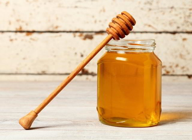 miel de abejas alimentos no seguros para tu bebé