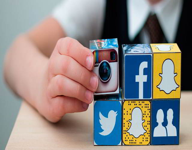 efectos y Riesgos de las redes sociales para los niños