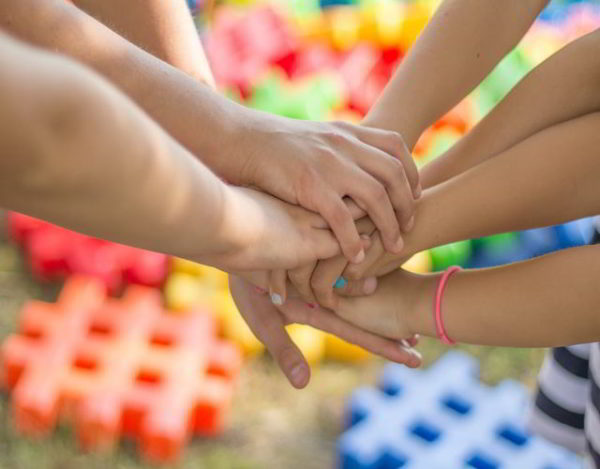20 ejemplos para enseñar amistad en niños