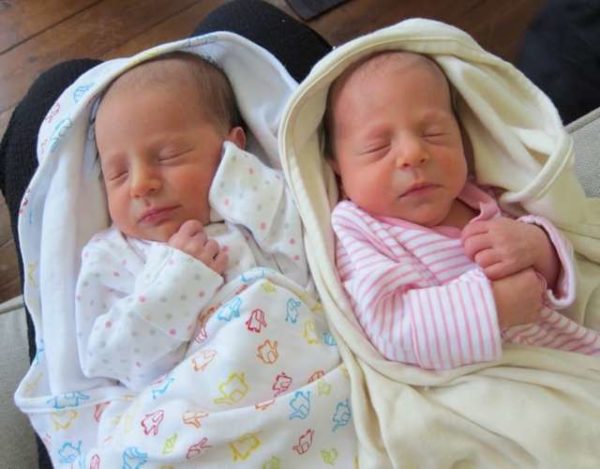 Cuidados para gemelos prematuros