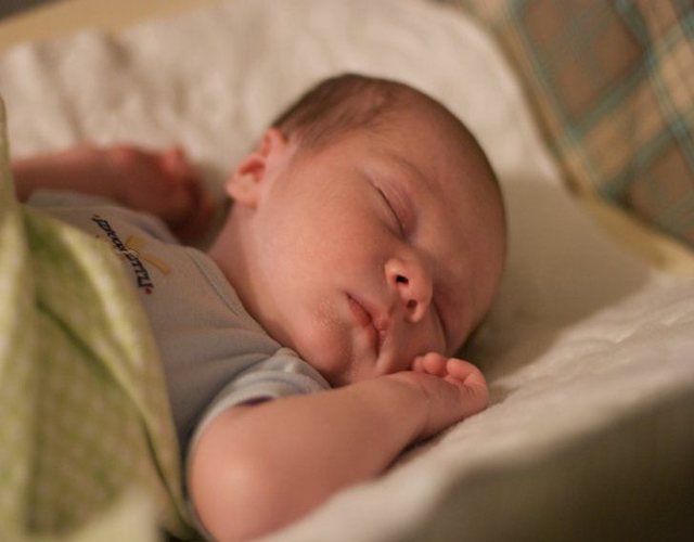 Regresión de sueño en bebé de 4 meses
