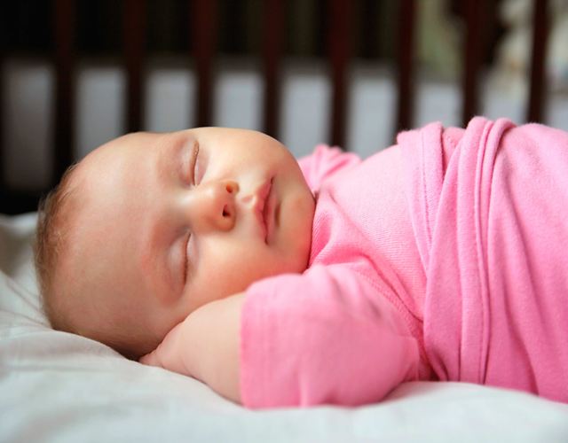 Regresión de sueño en un bebé de 4 meses