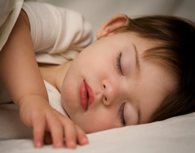 Regresiones del sueño en infantes