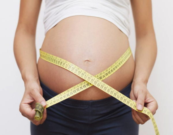 riesgos del sobrepeso en el embarazo para el embrión