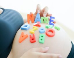 Consejos para acertar con la elección del nombre del bebé