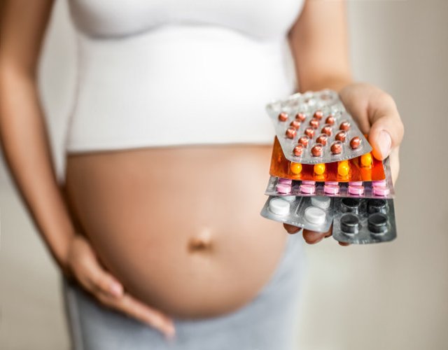 Tomar antiinflamatorios al inicio del embarazo riesgo de aborto